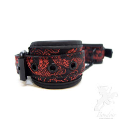 bdsm-wrist-cuffs-blaze