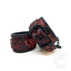 red-blac-ankle-cuffs
