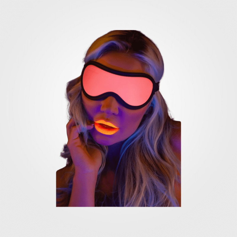 taboom_glow_in_the_dark_mask (2)