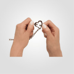 bad_kitty_heart_shaped_nipple_clamps4