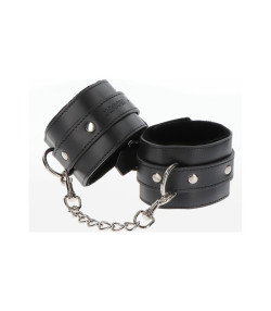 TABOOM-BLACK-WRIST-CUFFS