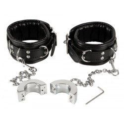 FETISH-COLLECTION-HANDCUFFS-&-COCKRING